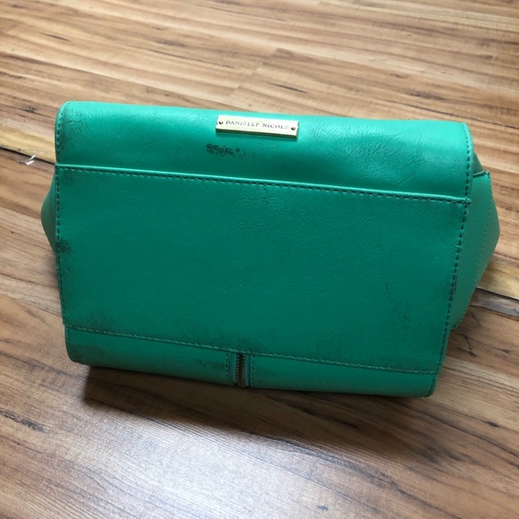 Danielle Nicole green purse - Picture 3 of 5